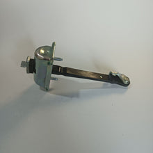 Load image into Gallery viewer, Catch Hinge Brake Stop Check Strap Limiter OE 13270612