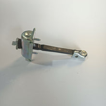 Load image into Gallery viewer, Catch Hinge Brake Stop Check Strap Limiter OE 13270612