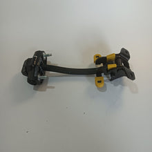 Load image into Gallery viewer, Catch Hinge Brake Stop Check Strap Limiter OE 1366303080