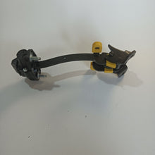 Load image into Gallery viewer, Catch Hinge Brake Stop Check Strap Limiter OE 1366303080