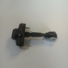 Load image into Gallery viewer, Catch Hinge Brake Stop Check Strap Limiter OE 50509843