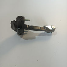 Load image into Gallery viewer, Catch Hinge Brake Stop Check Strap Limiter OE 50509843