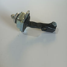 Load image into Gallery viewer, Catch Hinge Brake Stop Check Strap Limiter OE 6Y0837249F