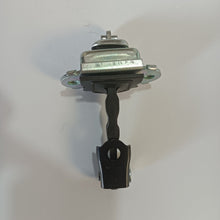 Load image into Gallery viewer, Catch Hinge Brake Stop Check Strap Limiter OE 6Y0837249F