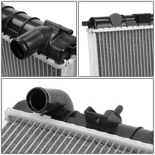 Load image into Gallery viewer, Henge Auto Aluminum Radiator For 1999-2002 Land Rover Range Rover Replace CU2914