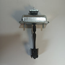 Load image into Gallery viewer, Catch Hinge Brake Stop Check Strap Limiter OE 13180682
