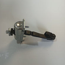 Load image into Gallery viewer, Catch Hinge Brake Stop Check Strap Limiter OE 13180682
