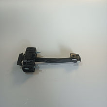 Load image into Gallery viewer, Catch Hinge Brake Stop Check Strap Limiter OE 13229021
