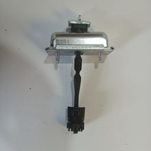 Load image into Gallery viewer, Catch Hinge Brake Stop Check Strap Limiter OE 13242975
