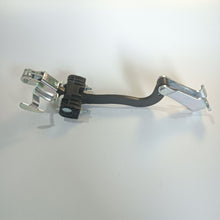Load image into Gallery viewer, Catch Hinge Brake Stop Check Strap Limiter OE 1358222080
