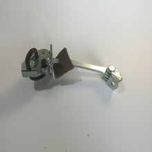 Load image into Gallery viewer, Catch Hinge Brake Stop Check Strap Limiter OE 24430407

