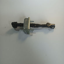 Load image into Gallery viewer, Catch Hinge Brake Stop Check Strap Limiter OE 39029705
