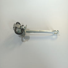 Load image into Gallery viewer, Catch Hinge Brake Stop Check Strap Limiter OE 5160228
