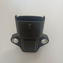 Load image into Gallery viewer, Car Sensor Assembly Manifold Pressure Sensor Standard Replacement Number 393002G000
