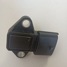 Load image into Gallery viewer, Car Sensor Assembly Manifold Pressure Sensor Standard Replacement Number 393002G000
