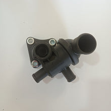 Load image into Gallery viewer, Thermostat Housing OE 25611-02502

